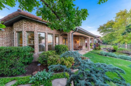 6600 Barcelona, Irving TX  75039-3043 exterior