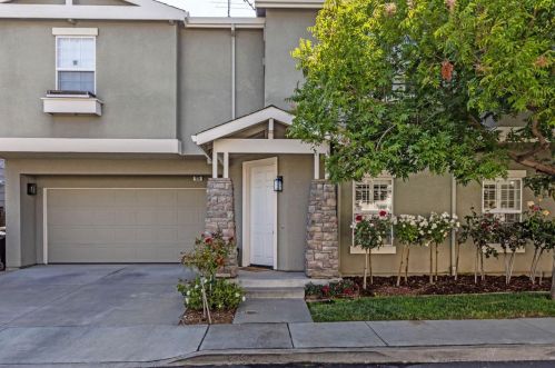 835 Sheila Ct, Mountain View, CA 94043-2364