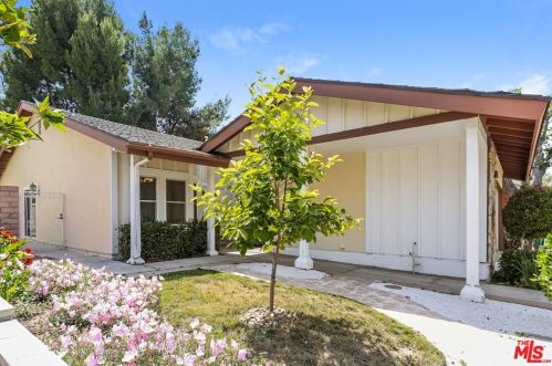 12 Whitney, Irvine CA  92620-3386 exterior