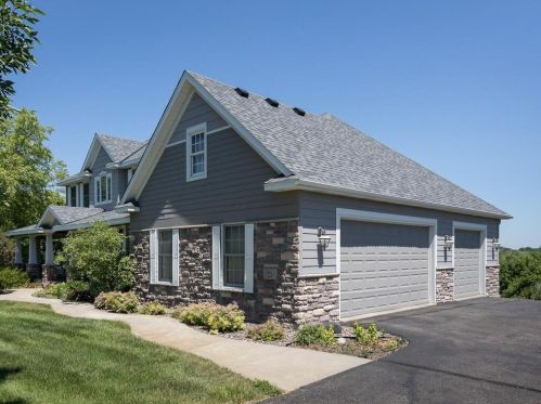 3041 Limerick St, Prior Lake, MN 55372-8778