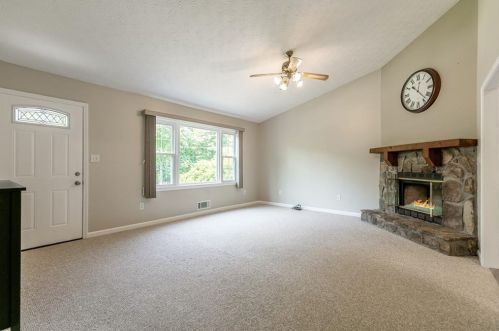 3864 Dollar Cir, Suwanee GA  30024-2338 exterior