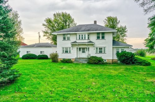 1006 2401st Rd, Ottawa, IL 61350-9242