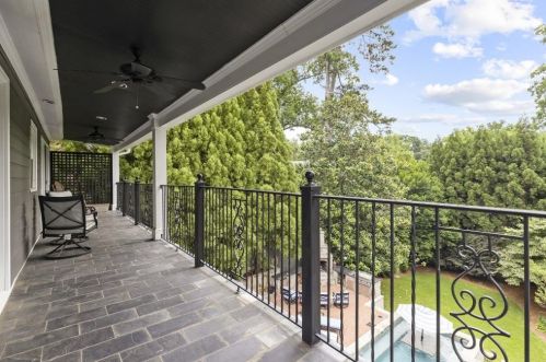 877 Highland Ter, Atlanta GA  30306-3411 exterior