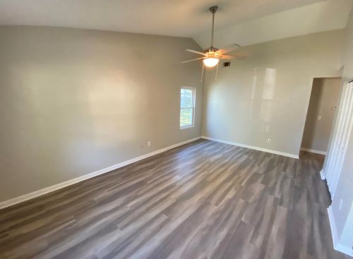 1255 Maryland Dr, Ladson SC  29456-4886 exterior