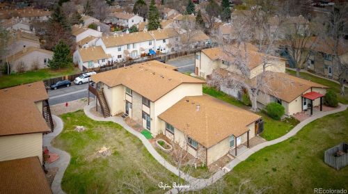 942 Coronado Pkwy, Denver CO 80229-5445 exterior