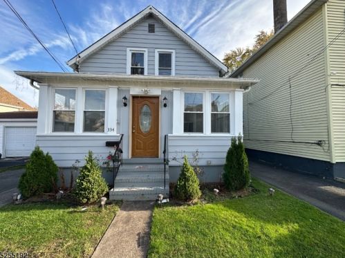 334 9th St, Paterson NJ  07508-2118 exterior