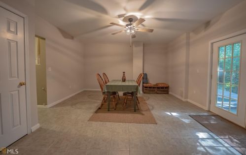 408 Harris Manor Dr, Atlanta GA  30311-2118 exterior