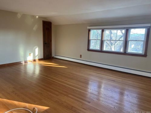 23 Whippoorwill Rd, Southington CT  06489-2041 exterior