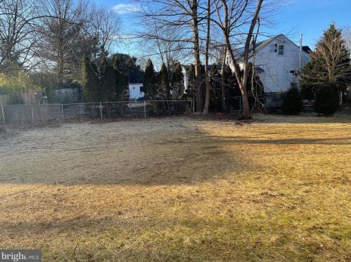 131 Clearview Ave, Trenton NJ  08619-1217 exterior