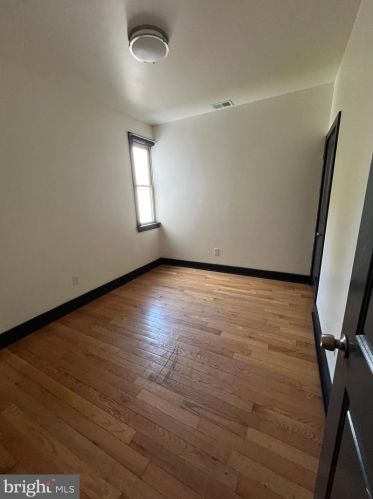 2036 19 St, Philadelphia PA 19121-4120 exterior