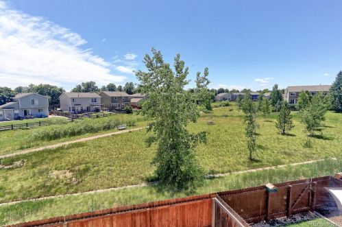 1526 Oak Creek Dr, Loveland CO  80538-2093 exterior