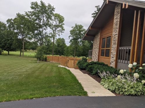 6475 Sentinel Rd, Rockford, IL 61107-2681