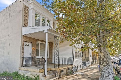 1004 Langham Ave, Camden NJ 08103-2817 exterior