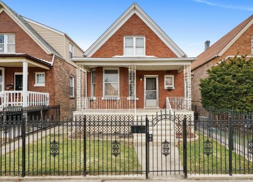 2226 Kedvale Ave, Chicago, IL 60639-3722
