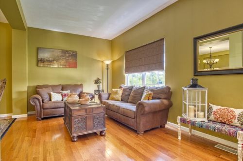 9512 Dewey Pl, Crown Point, IN 46307-7461