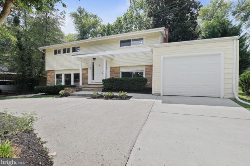 203 Benfield Rd, Severna Park, MD 21146-2827