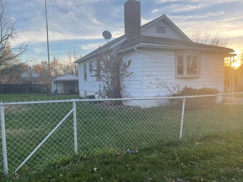 141 Kinnane Ave, Springfield, OH 45505-4919