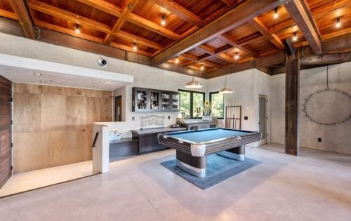 27753 Sherlock Rd, Los Altos, CA 94022-6319