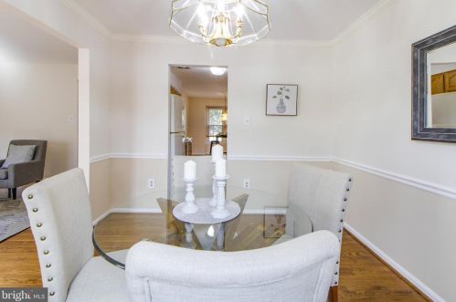 2017 Featherwood St, Silver Spring MD 20904-6643 exterior