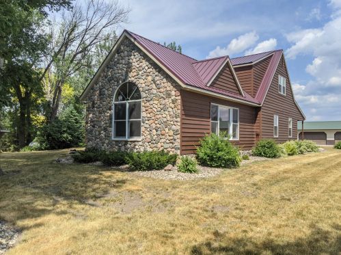 5555 County Road 5, Willmar, MN 56201-9714