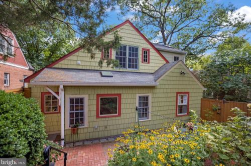 104 Elm Ave, Silver Spring MD  20912-4628 exterior