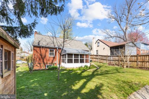 9905 Markham St, Silver Spring MD 20901-2233 exterior