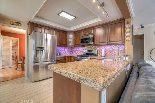 2128 Sunrise Cir, Upland CA 91784-7334 exterior