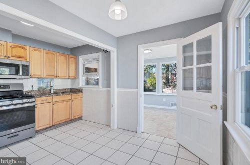 1610 Neely Rd, Silver Spring MD 20903-1938 exterior