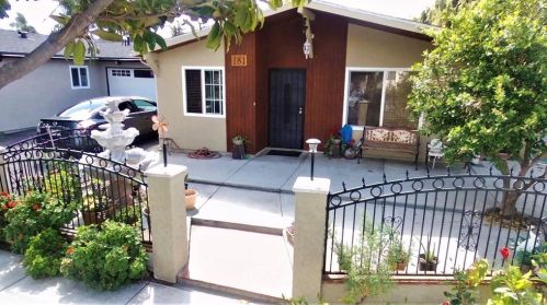 181 Magdalena Dr, Oceanside, CA 92057-6703