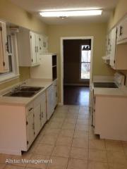 5826 Patricia Dr, Walls MS  38637-9362 exterior