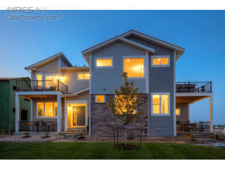 631 Grandview Mdws Dr, Longmont, CO 80503