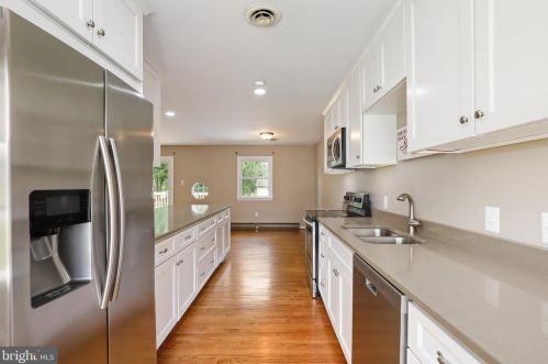 7302 Aspen Ct, Middletown MD  21769-7605 exterior