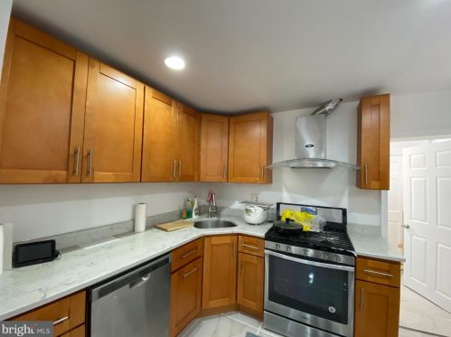 2736 16 St, Philadelphia PA  19145-4918 exterior