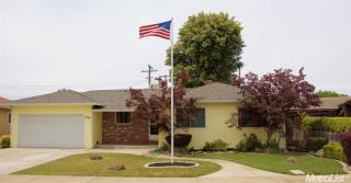 817 Bel Air Ct, Lodi, CA 95240-0927