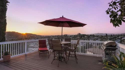 12673 Jackson Hill Dr, El Cajon, CA 92021-1705