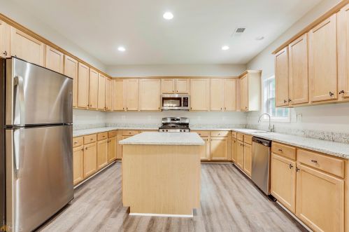 5659 Halsey Trce, Atlanta GA  30349-8754 exterior