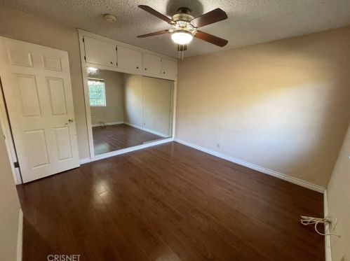 3800 Santa Carlotta St, Glendale CA 91214-1158 exterior