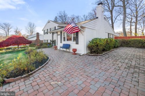 5209 Light St, Springfield VA  22151-2522 exterior