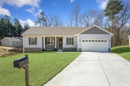 147 Angela Ln, Dawsonville, GA 30534-3925