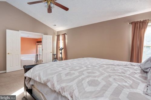 584 Windsong Dr, Aberdeen MD  21001-1835 exterior