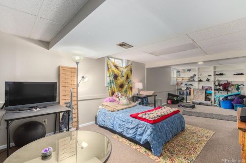 7556 Rosemary Cir, Englewood CO 80112-6421 exterior