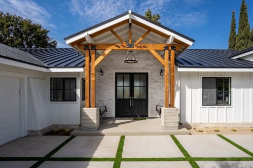 5221 Fern Haven Ln, Anaheim, CA 92807-3613