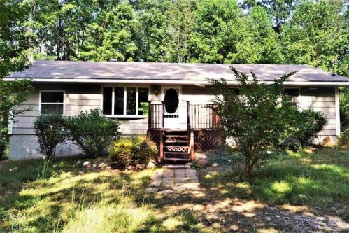 53 2nd Ave, Buchanan, GA 30113-5222