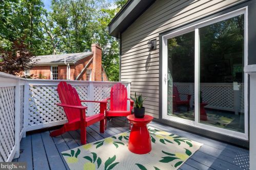 2912 Newcastle Ave, Silver Spring MD 20910-1216 exterior