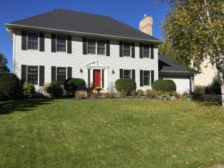 4625 Terraceview Ln, Minneapolis MN  55446-2139 exterior