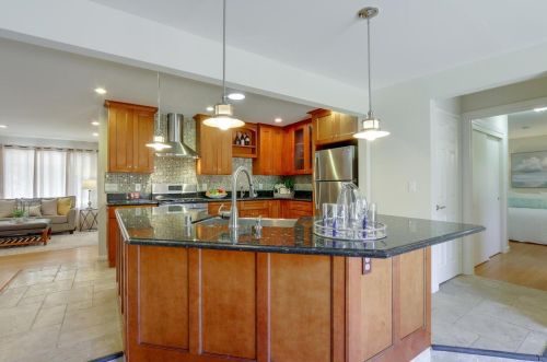 2179 Karren St, Concord CA  94520-2224 exterior