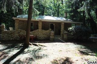 157 Cold Springs Rd, Carlisle PA  17015-7600 exterior