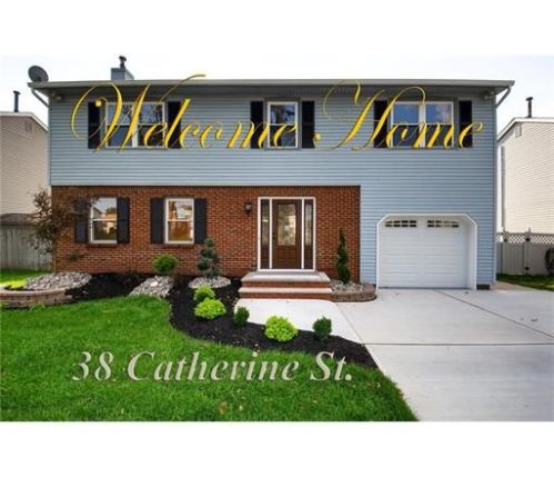 38 Cathrine St, Sewaren, NJ 07077-1025