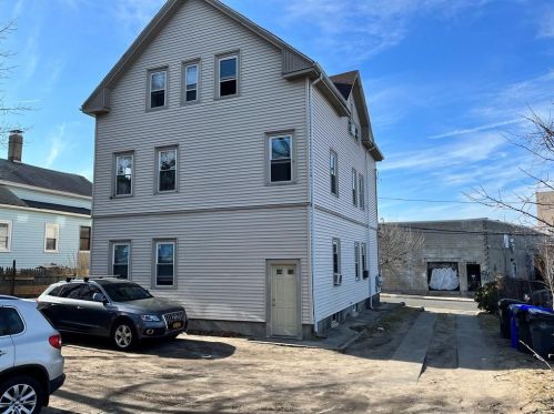 46 Borinquen St, Providence, RI 02905-3202