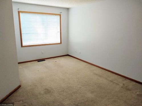 2386 Eagle Trace Ln, Saint Paul MN  55129-4285 exterior